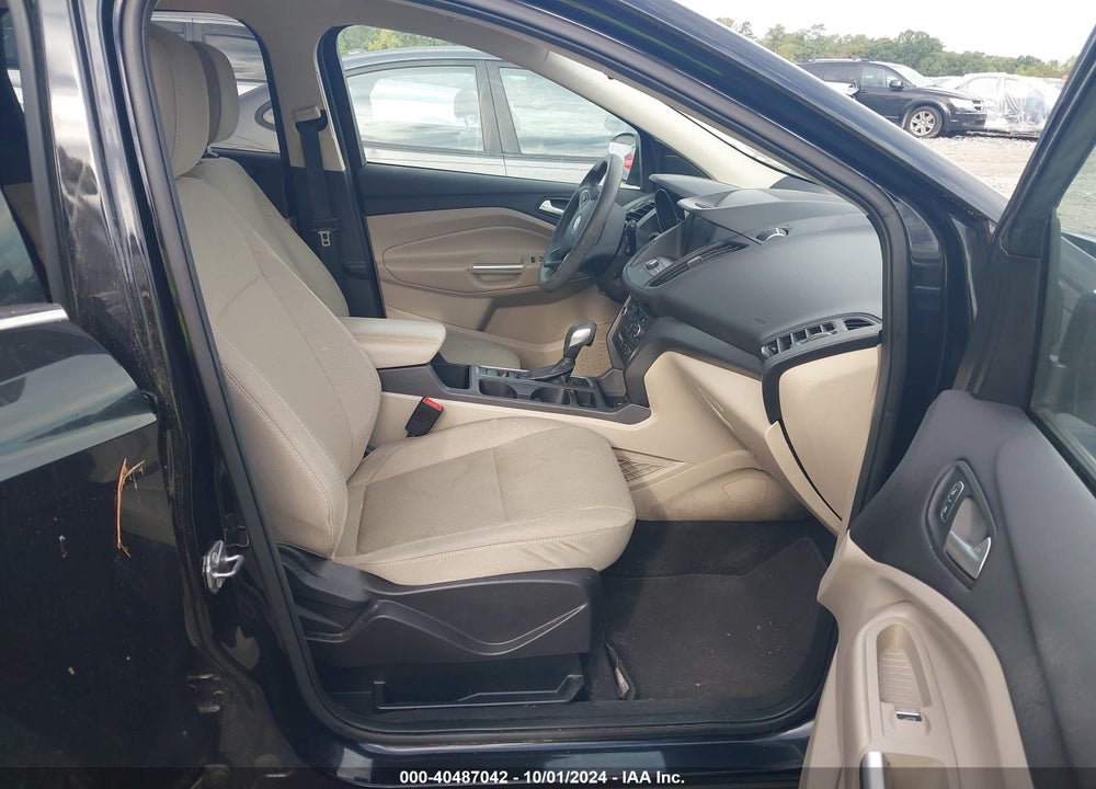 2019 FORD ESCAPE VIN: 1FMCU0GD3KUA01578