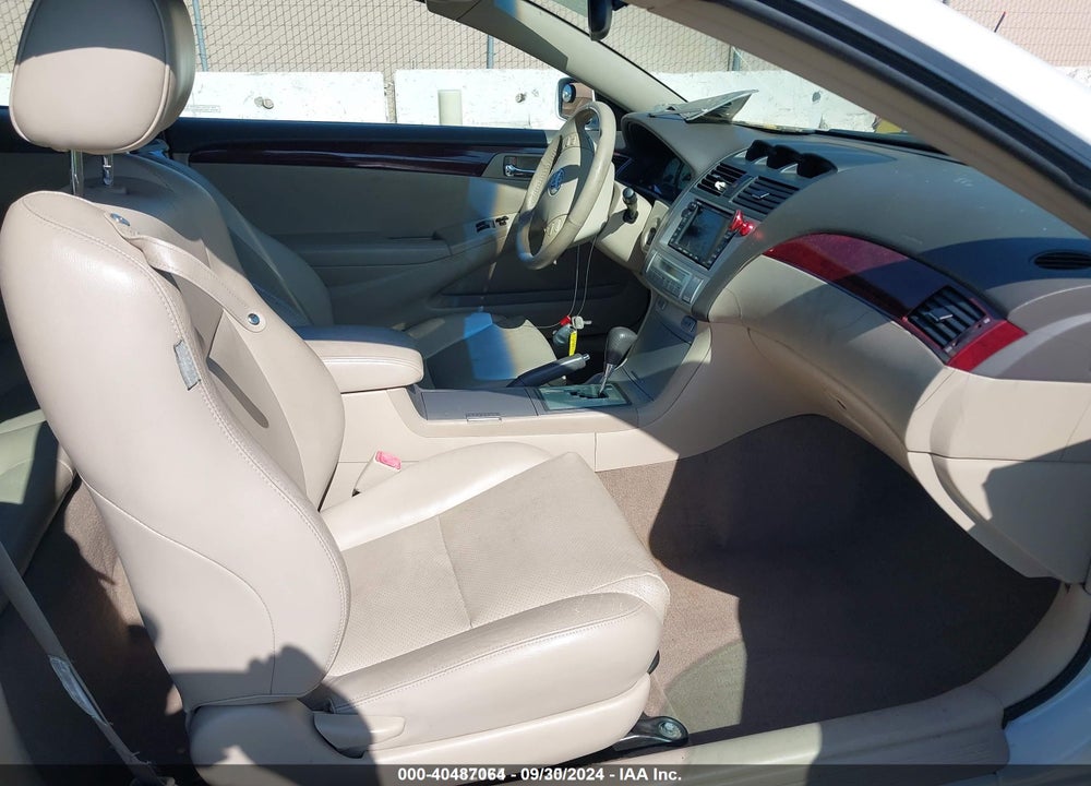 2005 TOYOTA CAMRY SOLARA SLE VIN: 4T1FA38PX5U044609