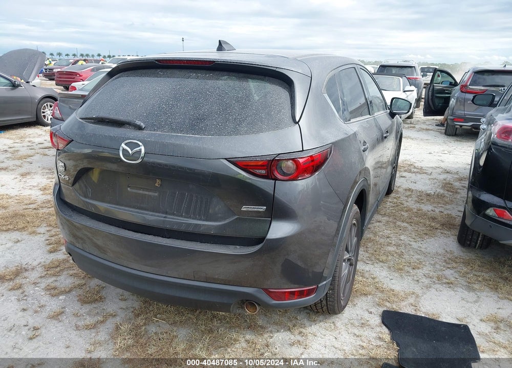 2018 MAZDA CX-5 GRAND TOURING VIN: JM3KFADM5J1316412