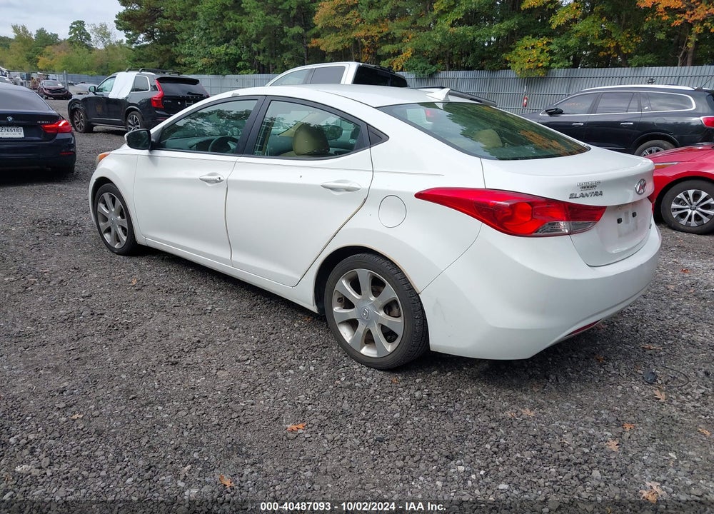 2011 HYUNDAI ELANTRA LIMITED VIN: 5NPDH4AE4BH049137
