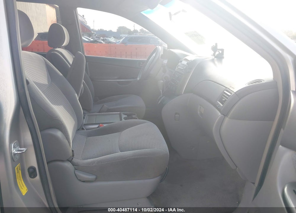 2006 TOYOTA SIENNA LE VIN: 5TDZA23C66S427646