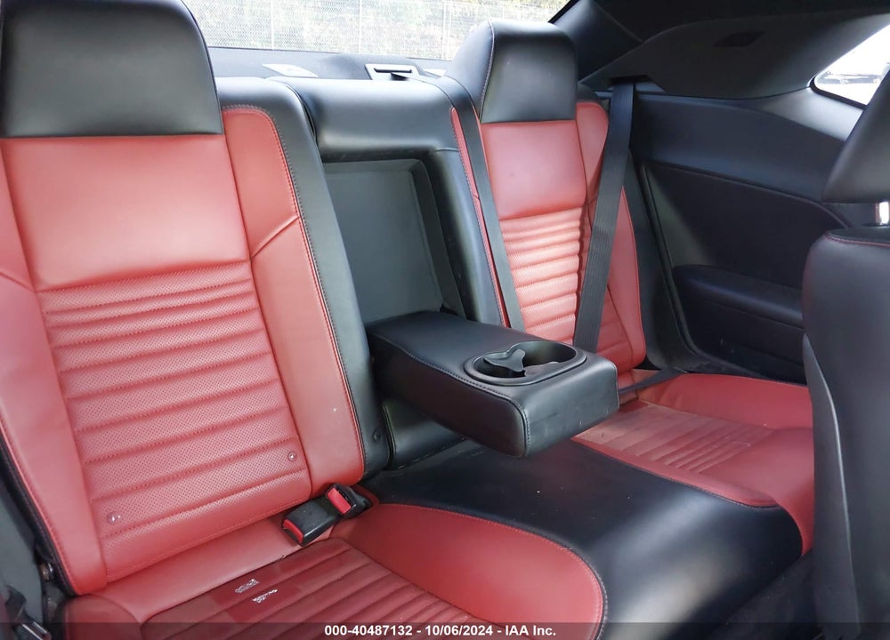 2015 DODGE CHALLENGER R/T PLUS SHAKER VIN: 2C3CDZBT4FH869111