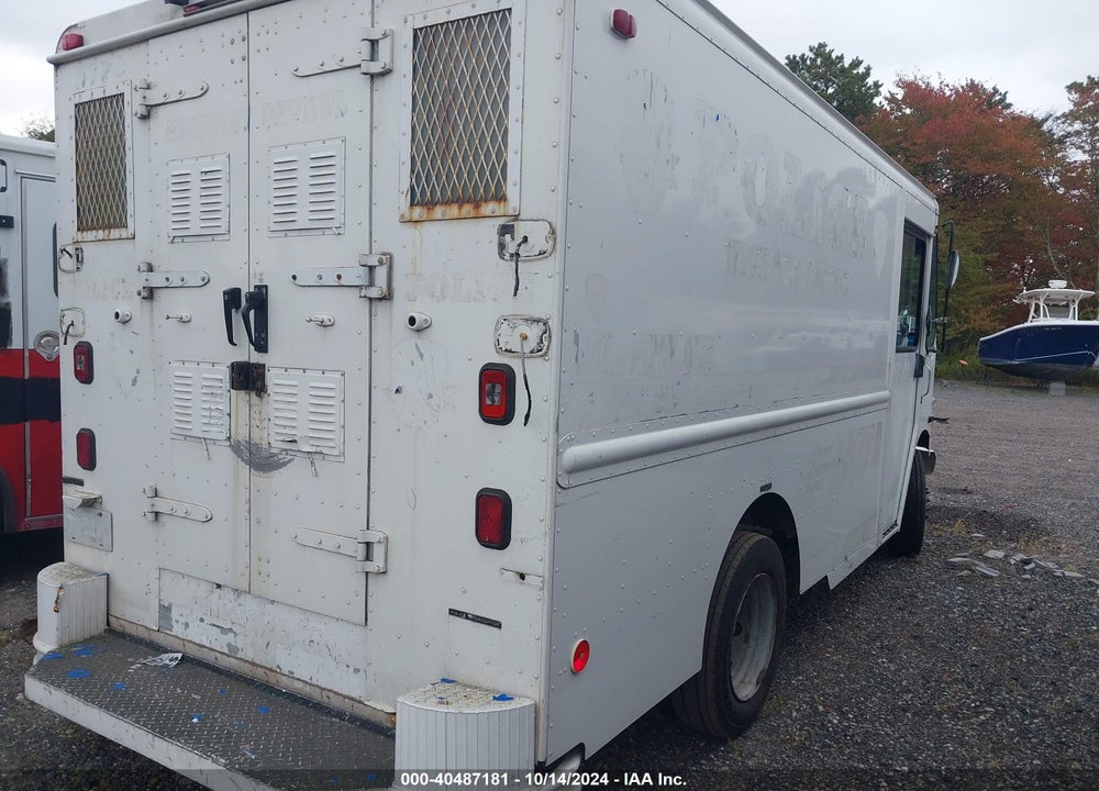 2007 WORKHORSE CUSTOM CHASSIS COMMERCIAL CHASSIS W42 VIN: 5B4KPD2U973422486