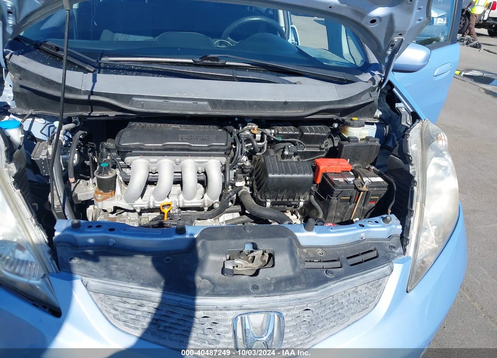 2010 HONDA FIT SPORT VIN: JHMGE8H49AC025435