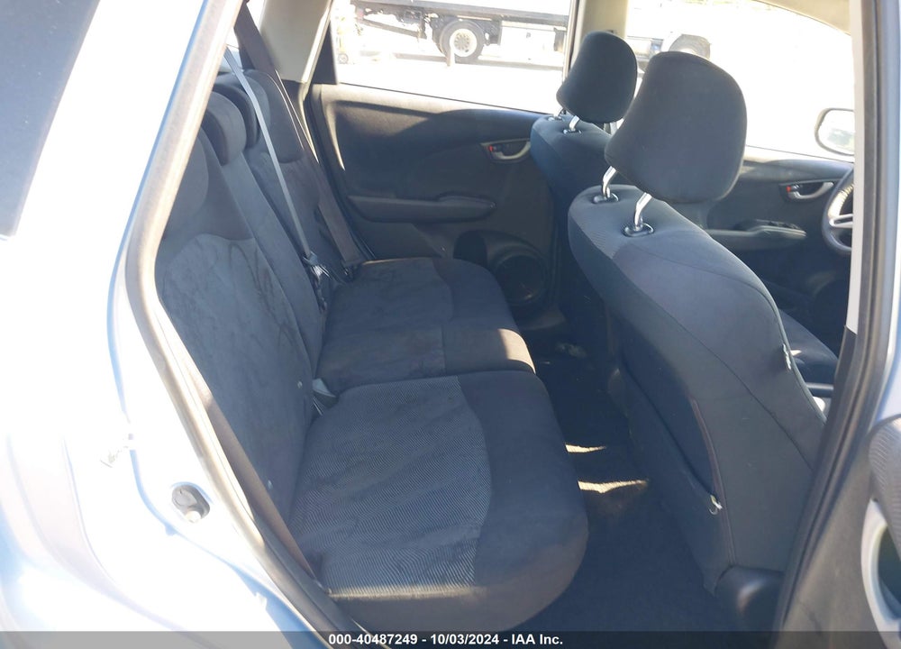 2010 HONDA FIT SPORT VIN: JHMGE8H49AC025435