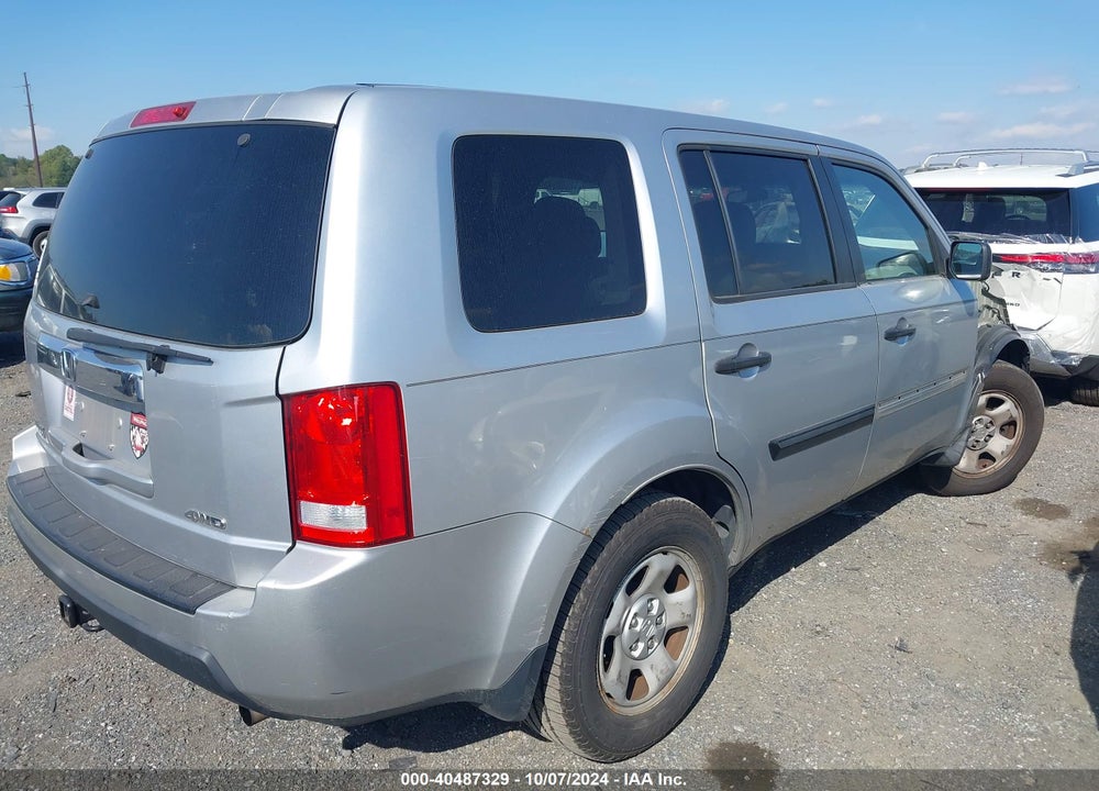 2010 HONDA PILOT LX VIN: 5FNYF4H2XAB040457