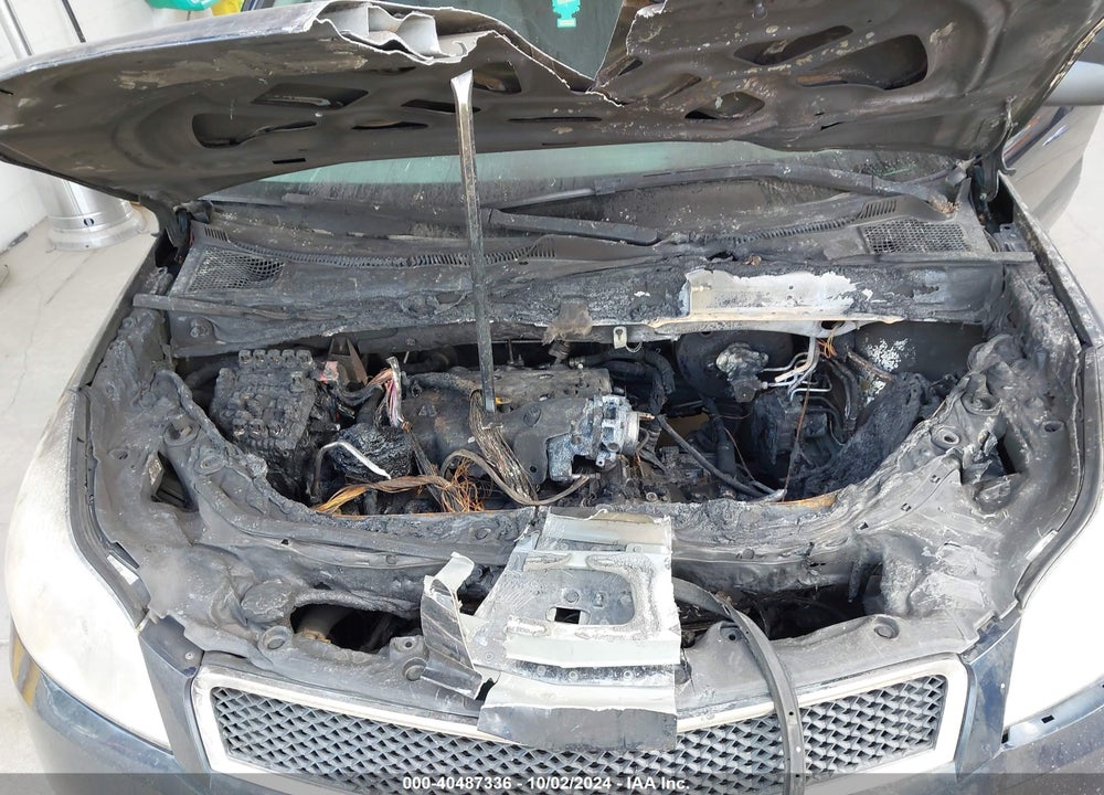 2011 CHEVROLET TRAVERSE LS VIN: 1GNKVEED3BJ226282