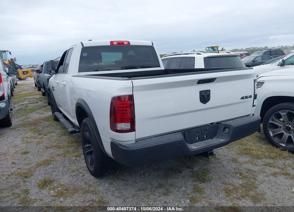 2022 RAM 1500 CLASSIC WARLOCK 4X4 6'4 BOX VIN: 1C6RR7GG1NS188331