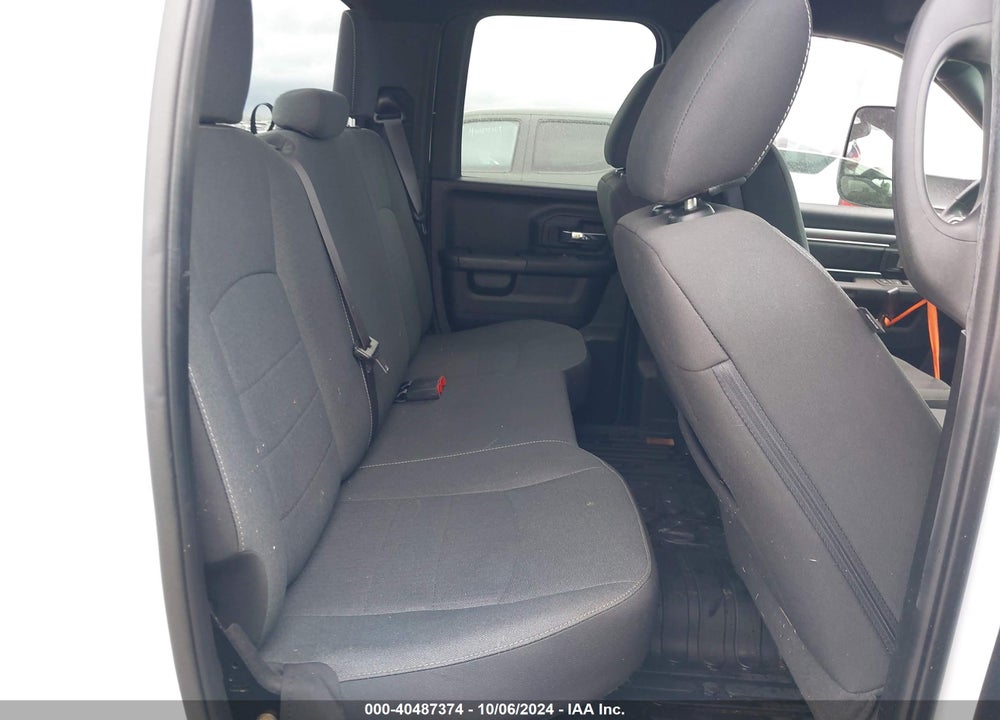 2022 RAM 1500 CLASSIC WARLOCK 4X4 6'4 BOX VIN: 1C6RR7GG1NS188331