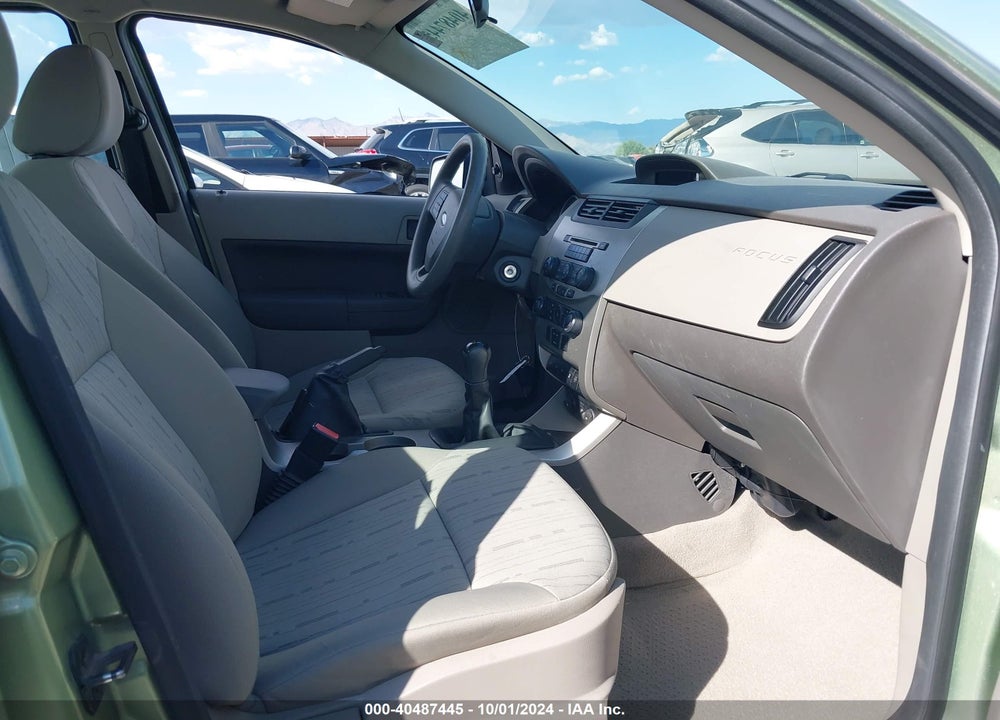 2008 FORD FOCUS SE/SES VIN: 1FAHP35N88W175969