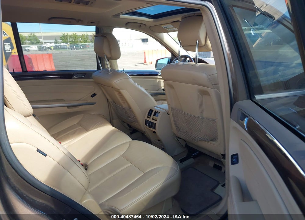 2012 MERCEDES-BENZ GL 550 4MATIC VIN: 4JGBF8GEXCA775522