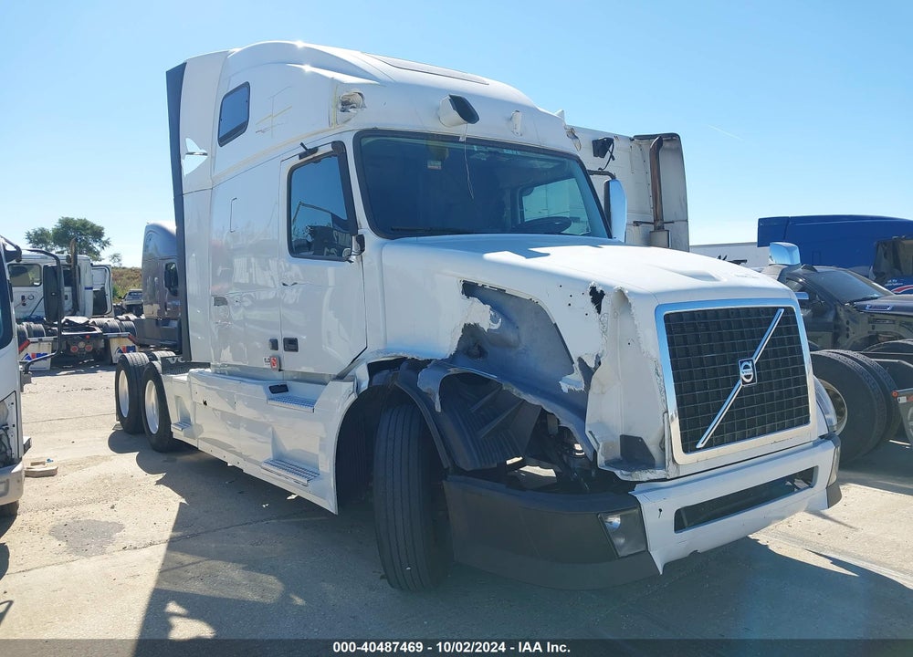 2015 VOLVO VN VNL VIN: 4V4NC9EH7FN934673