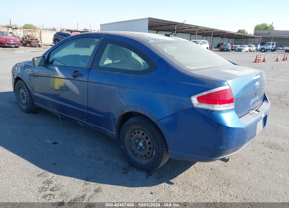 2008 FORD FOCUS S VIN: 1FAHP32N68W180303