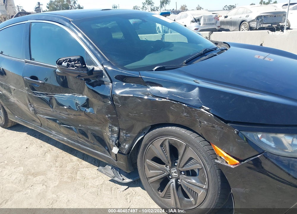 2018 HONDA CIVIC EX VIN: SHHFK7H5XJU431878