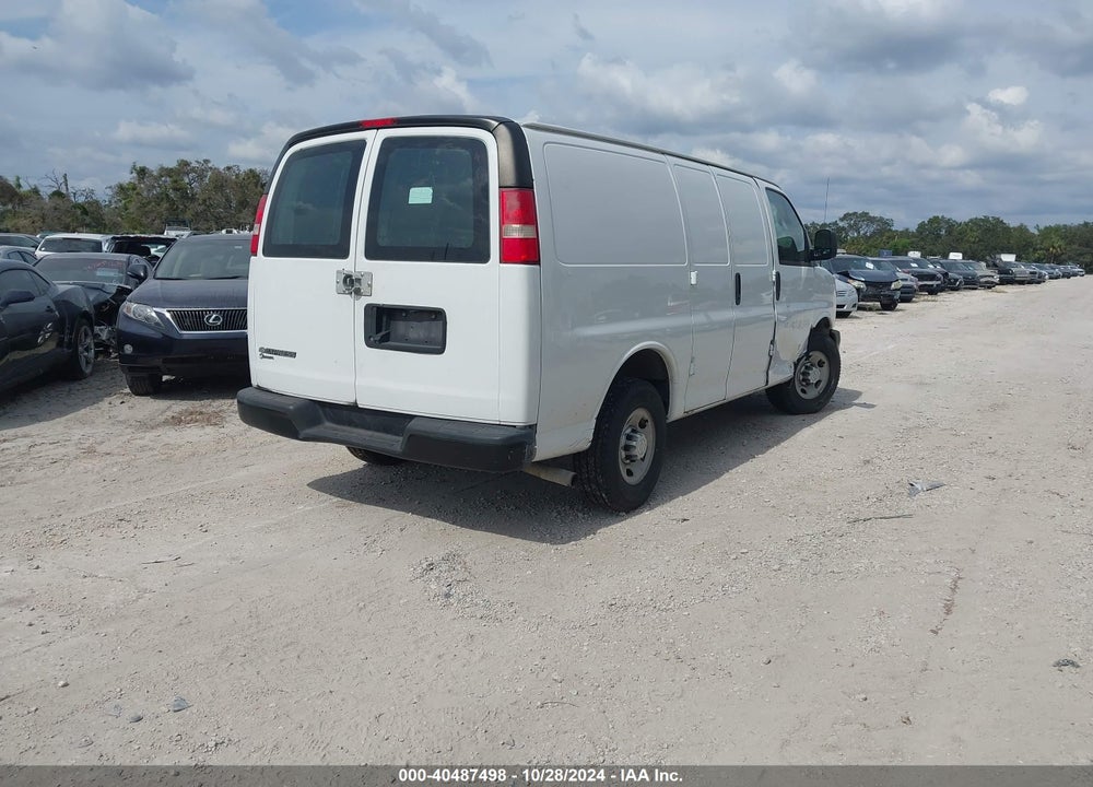 2017 CHEVROLET EXPRESS 2500 WORK VAN VIN: 1GCWGAFFXH1158892