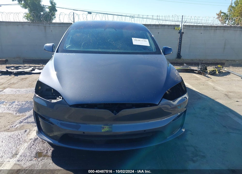 2022 TESLA MODEL X DUAL MOTOR ALL-WHEEL DRIVE VIN: 7SAXCBE56NF360942
