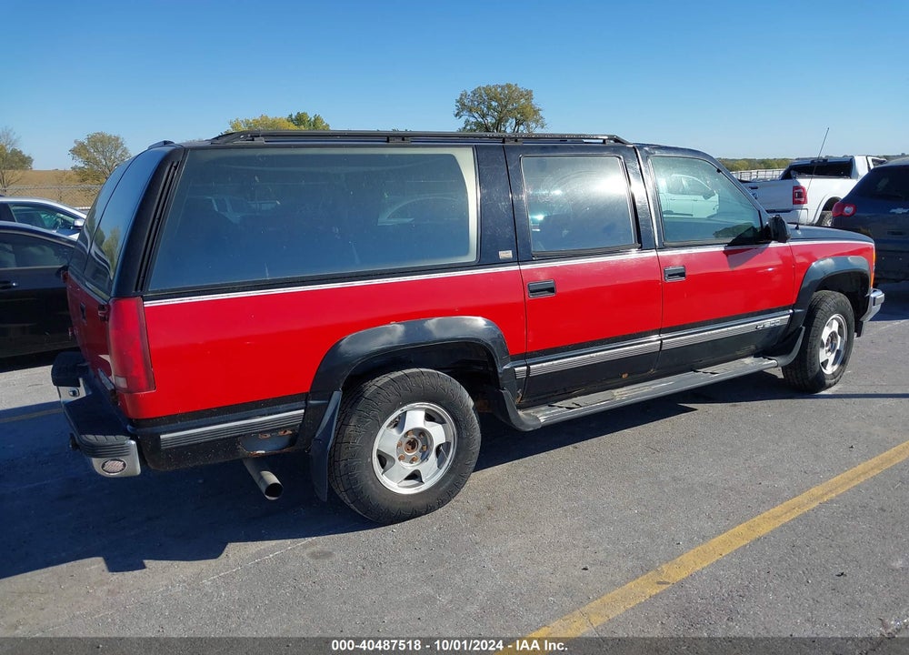 1994 CHEVROLET SUBURBAN K1500 VIN: 1GNFK16KXRJ315664