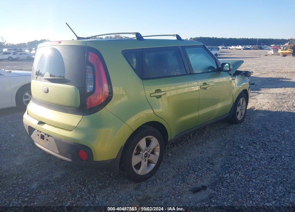 2018 KIA SOUL VIN: KNDJN2A28J7902261