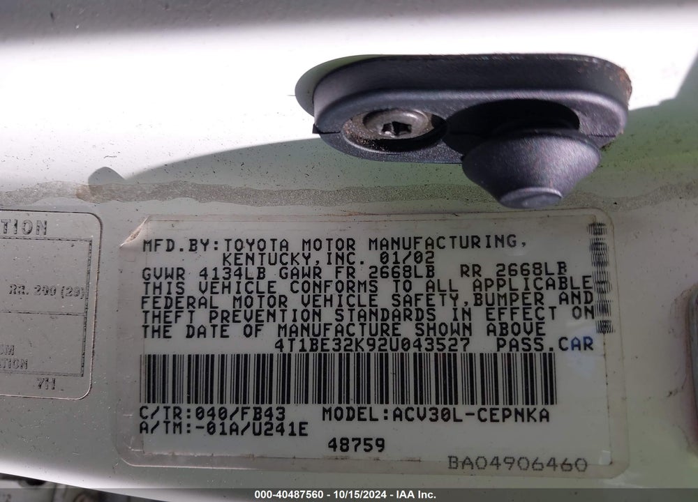 2002 TOYOTA CAMRY LE VIN: 4T1BE32K92U043527