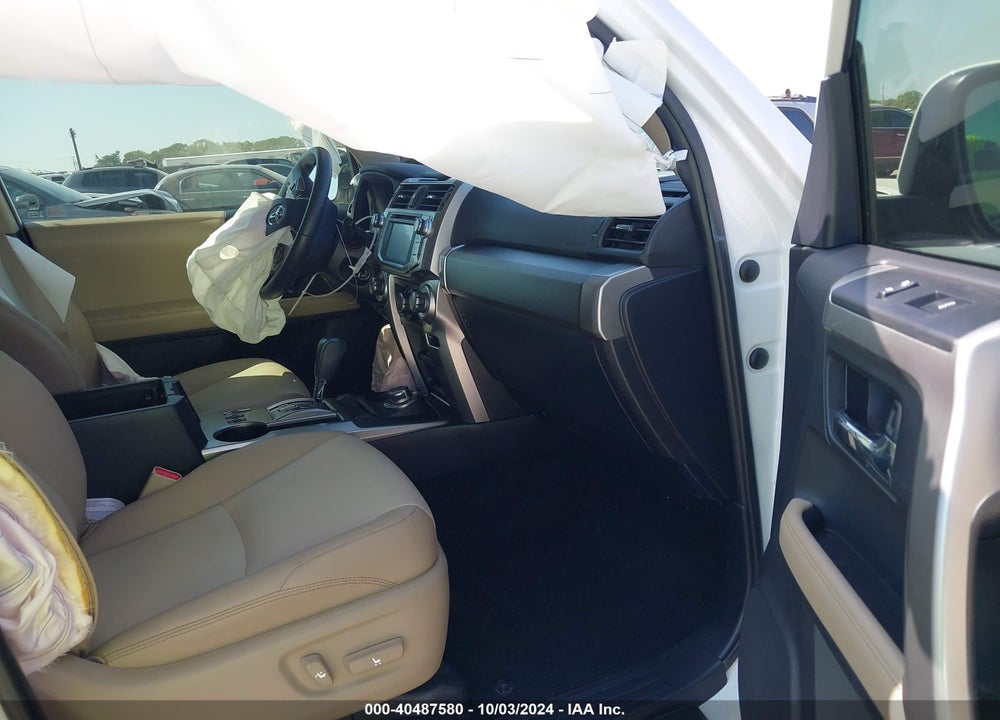 2018 TOYOTA 4RUNNER SR5 PREMIUM VIN: JTEBU5JR5J5505328