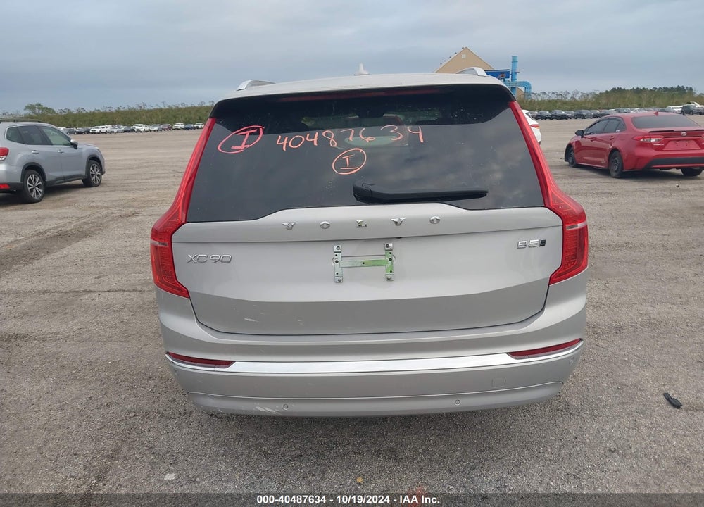 2024 VOLVO XC90 B5 PLUS BRIGHT THEME VIN: YV4L12PE1R1202423