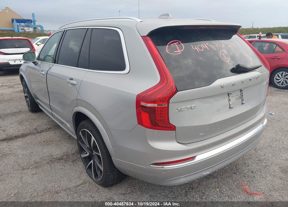 2024 VOLVO XC90 B5 PLUS BRIGHT THEME VIN: YV4L12PE1R1202423