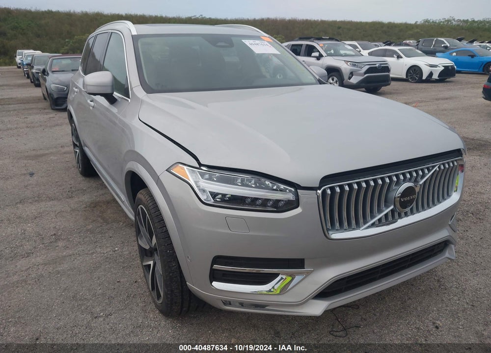 2024 VOLVO XC90 B5 PLUS BRIGHT THEME VIN: YV4L12PE1R1202423