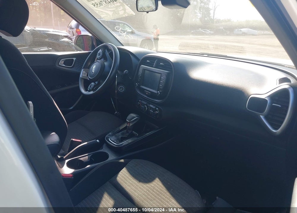 2020 KIA SOUL !/+/S VIN: KNDJ23AU1L7017919