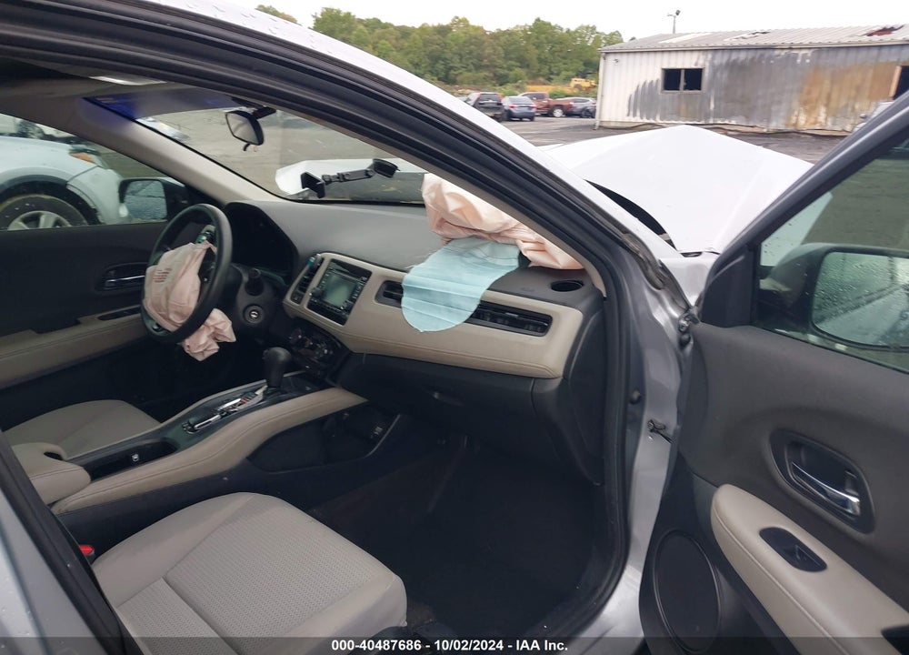 2019 HONDA HR-V LX VIN: 3CZRU6H38KG729711
