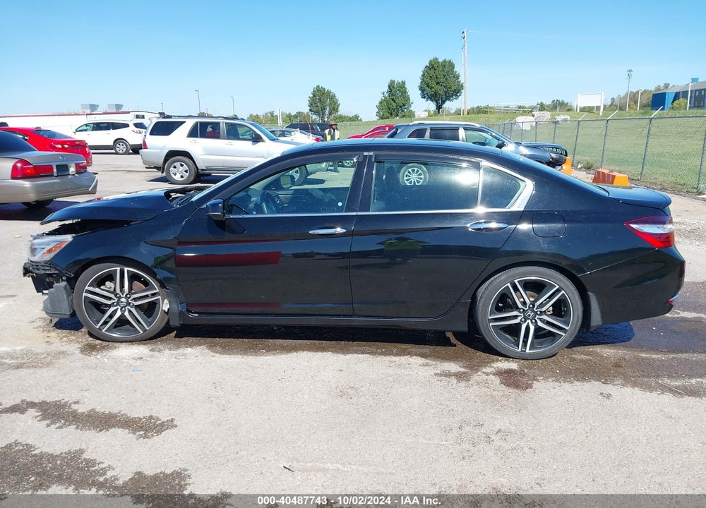 2017 HONDA ACCORD TOURING V6 VIN: 1HGCR3F96HA029293