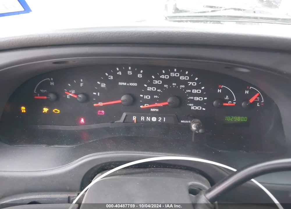 2006 FORD E-350 SUPER DUTY XL/XLT VIN: 1FBSS31L56HA64515