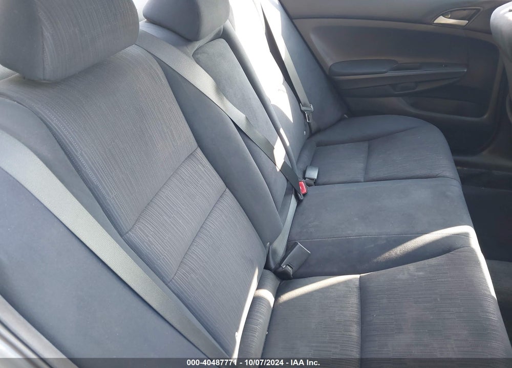 2012 HONDA ACCORD 2.4 LX-P VIN: 1HGCP2F40CA119312