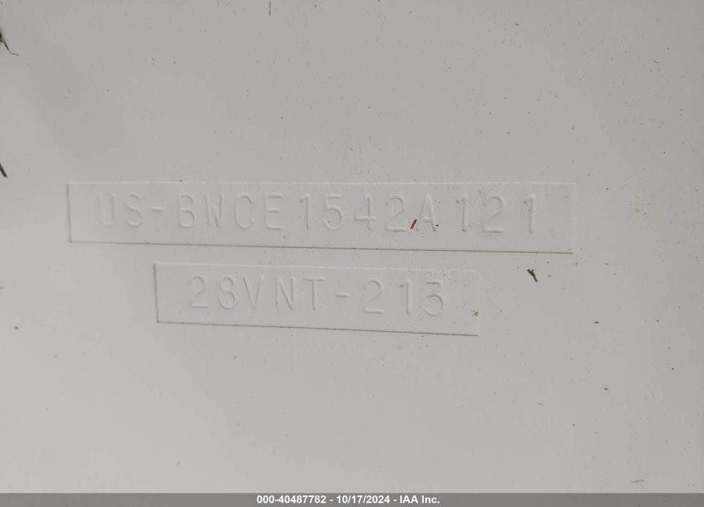 2021 BOSTON WHALER BOAT VIN: BWCE1542A121