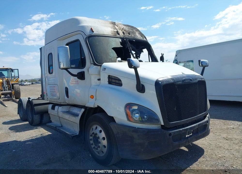 2016 FREIGHTLINER CASCADIA 113 VIN: 3AKJGHDV2GSGU0174