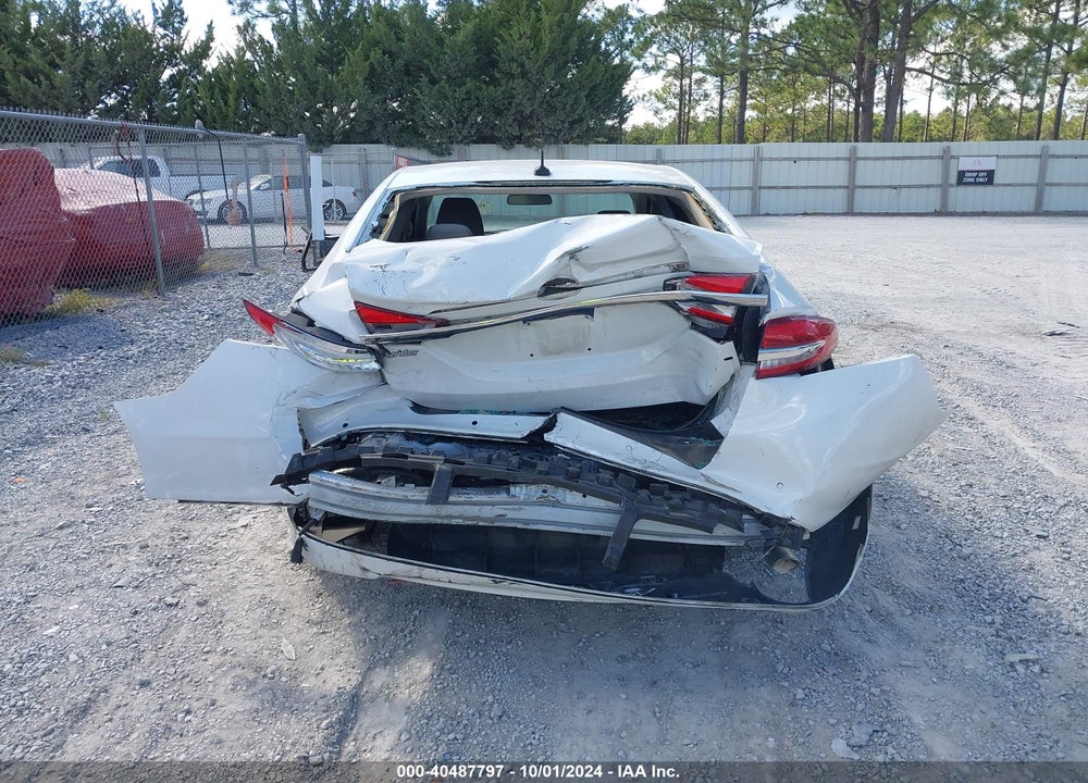 2017 FORD FUSION SE VIN: 3FA6P0H75HR364018