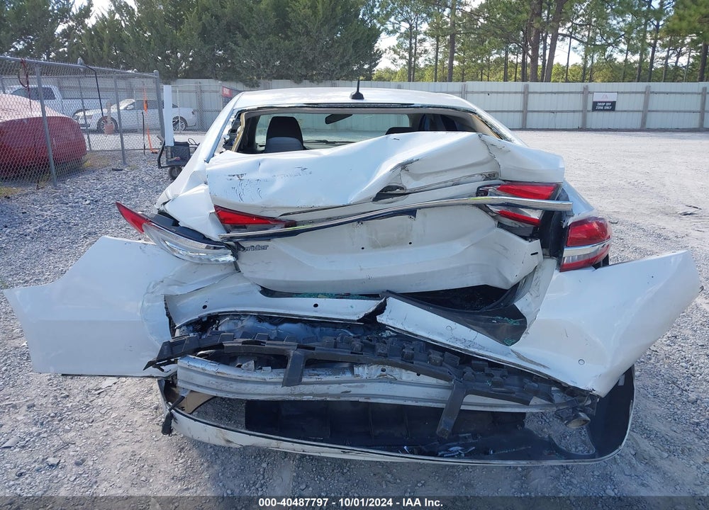 2017 FORD FUSION SE VIN: 3FA6P0H75HR364018
