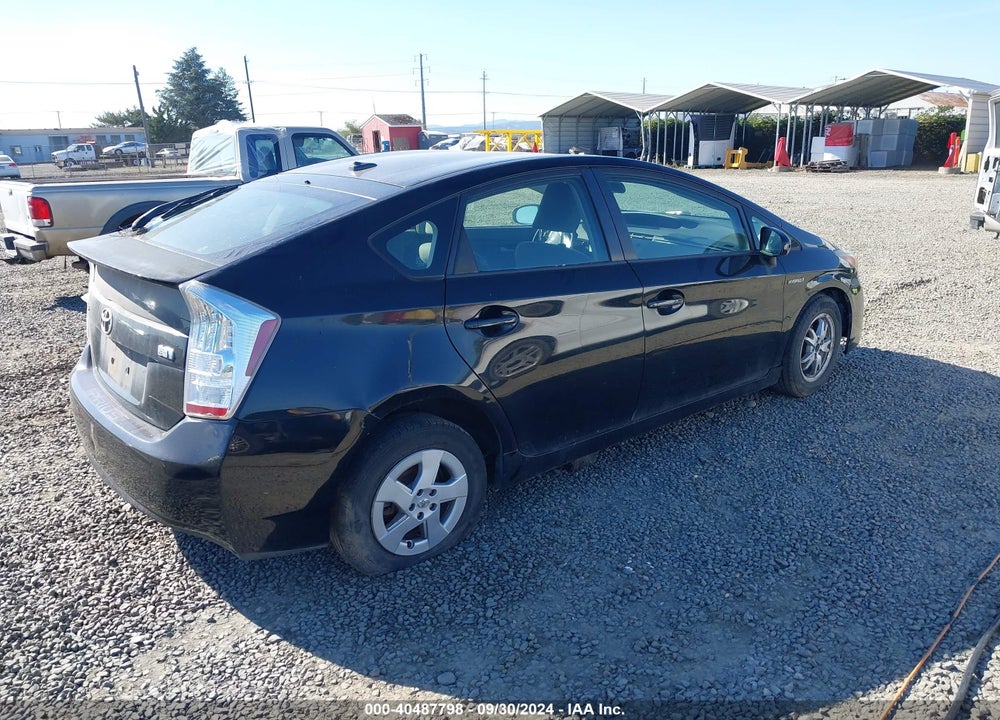 2011 TOYOTA PRIUS TWO VIN: JTDKN3DU3B0263949