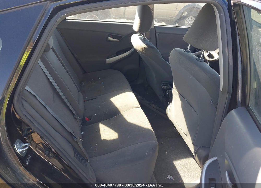 2011 TOYOTA PRIUS TWO VIN: JTDKN3DU3B0263949