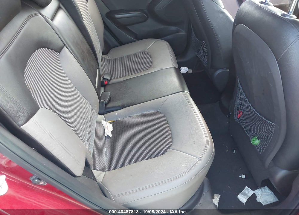 2011 HYUNDAI TUCSON GLS VIN: KM8JU3ACXBU213404