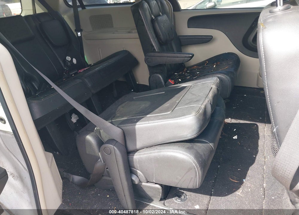 2014 CHRYSLER TOWN & COUNTRY TOURING VIN: 2C4RC1BG2ER115436