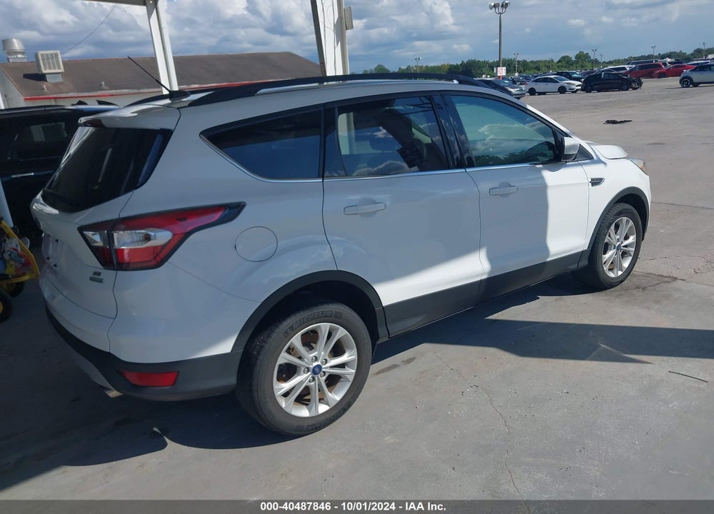 2017 FORD ESCAPE SE VIN: 1FMCU0GD7HUA36410