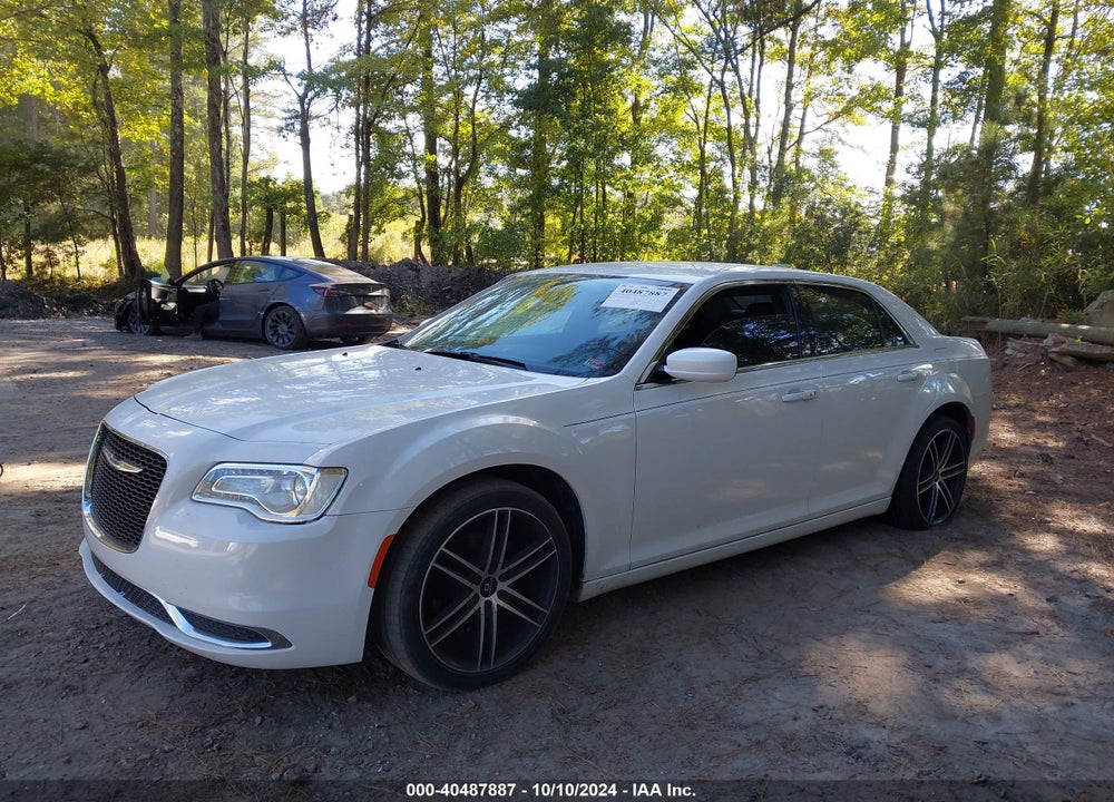 2015 CHRYSLER 300 LIMITED VIN: 2C3CCAAG4FH766859