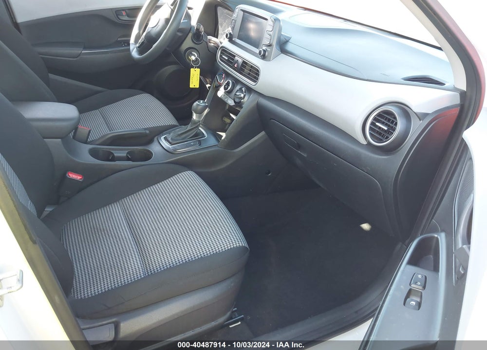 2019 HYUNDAI KONA SE VIN: KM8K12AA8KU224617