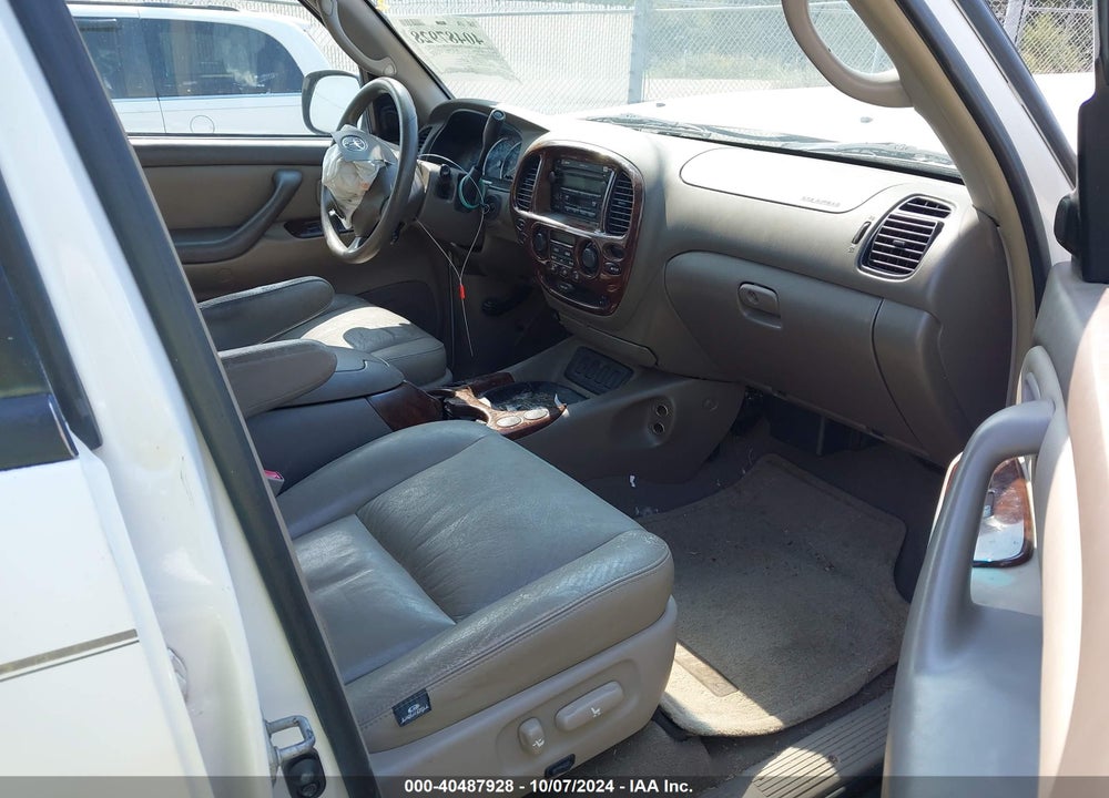 2007 TOYOTA SEQUOIA SR5 V8 VIN: 5TDZT34A17S298245