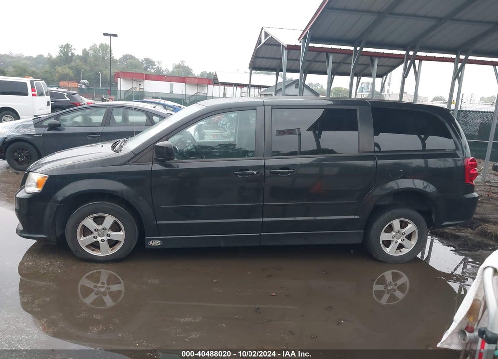 2013 DODGE GRAND CARAVAN SXT VIN: 2C4RDGCG1DR523231