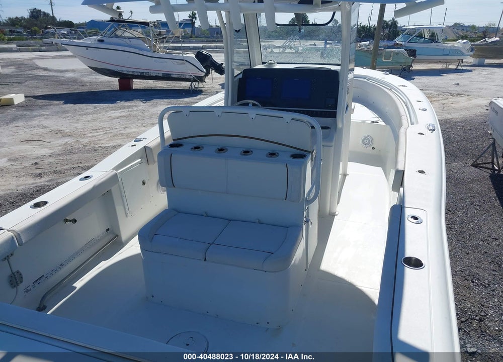 2020 SEA HUNT BOAT VIN: SXSJ0013J920