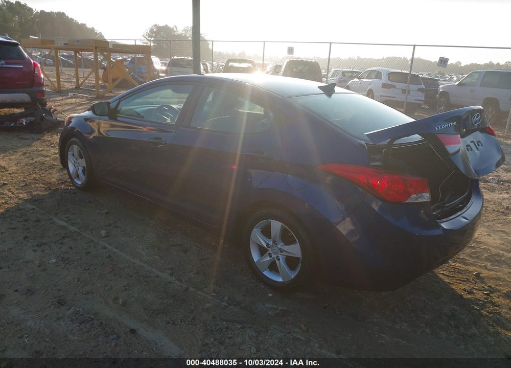 2013 HYUNDAI ELANTRA GLS VIN: KMHDH4AE0DU616237