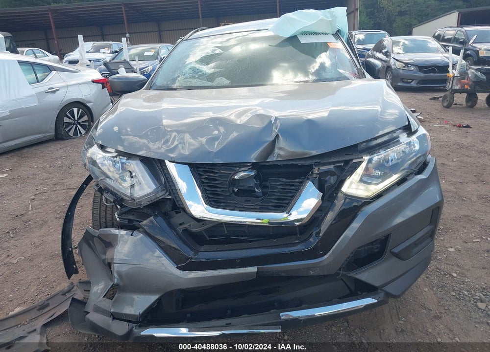 2018 NISSAN ROGUE S VIN: 5N1AT2MT9JC752898