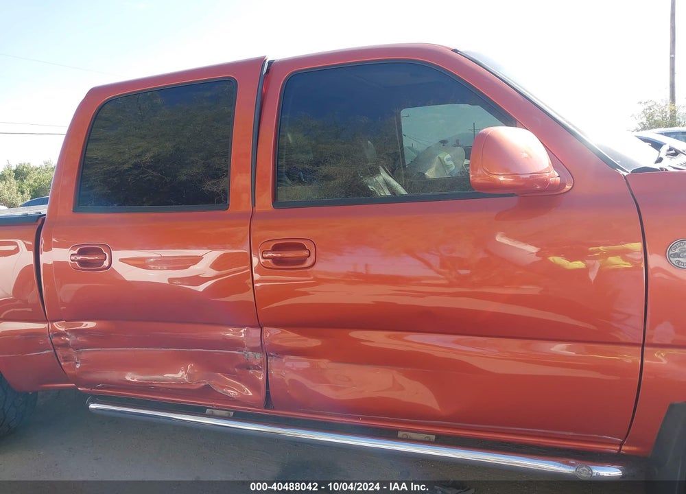 2006 GMC SIERRA 1500 SLE2 VIN: 2GTEC13T261235957