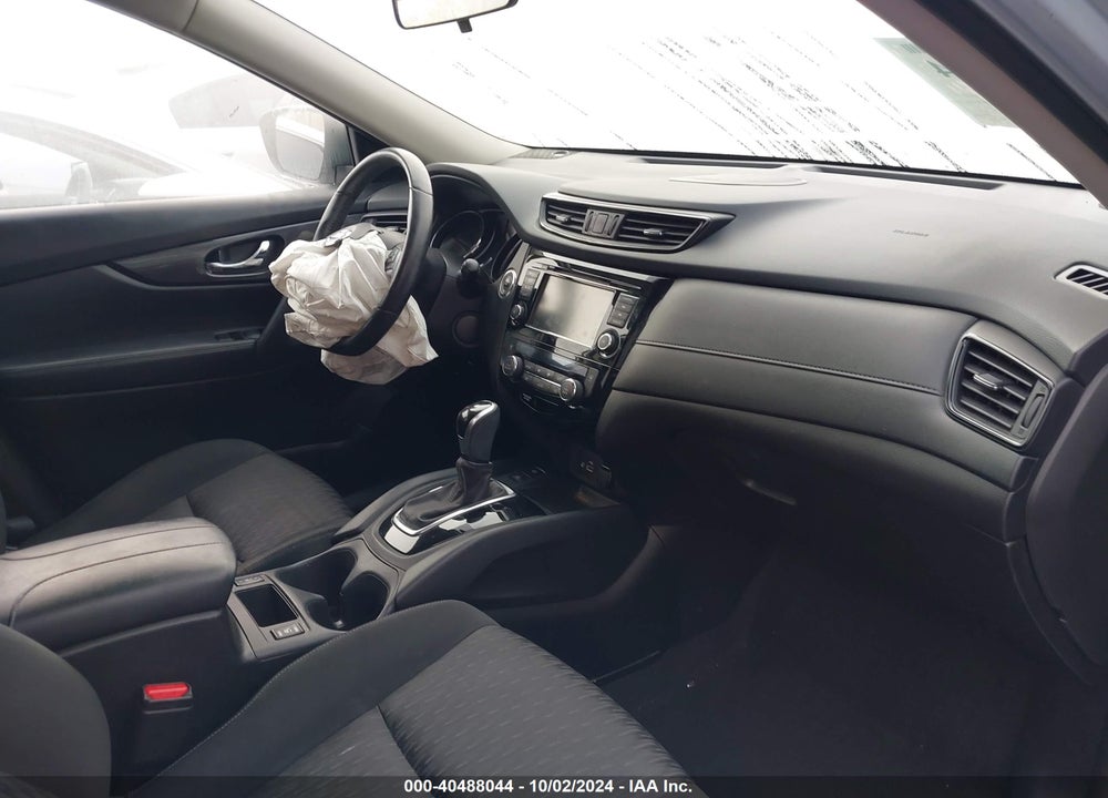 2019 NISSAN ROGUE SV VIN: JN8AT2MT8KW268892